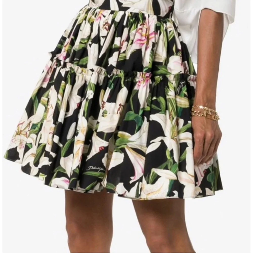Dolce & Gabbana Skirt - Picture 1 of 8